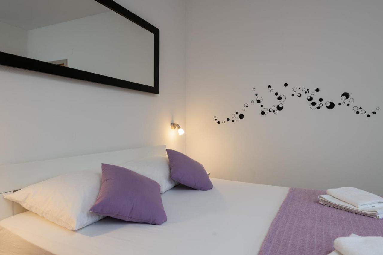 Apartments Greta & Ivona PUY Eksteriør bilde