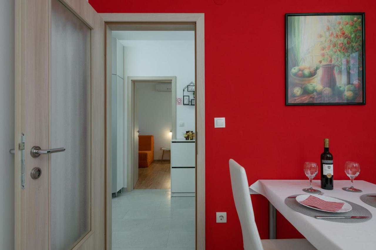 Apartments Greta & Ivona PUY Eksteriør bilde